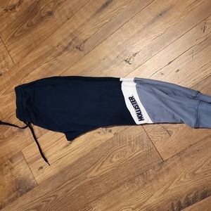 Hollister joggers